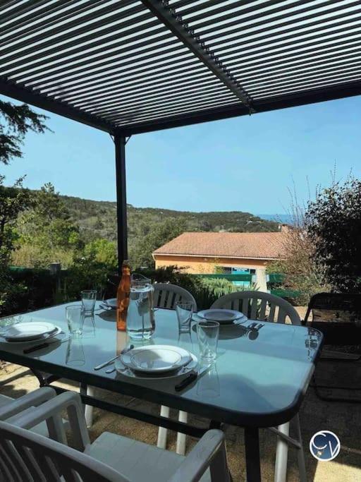 St-Germain - Les Terrasses De L'Ardeche - Piscine Apartman Salavas Kültér fotó